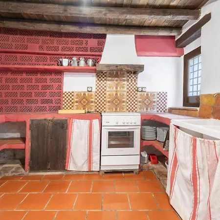 Moli Colomer Landsted La Torre d'En Besora